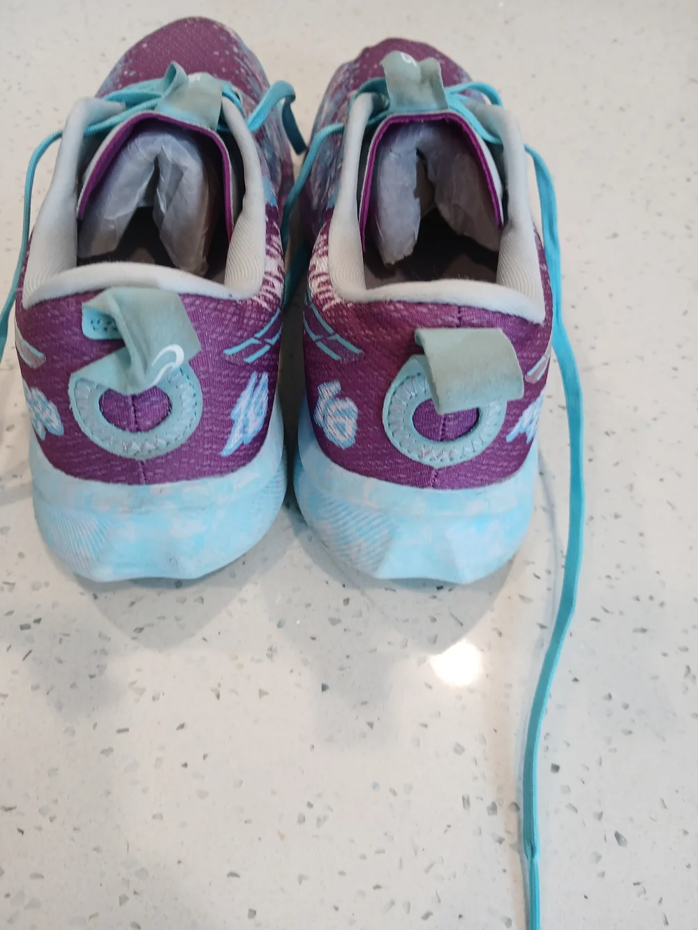 ASICS Women's Fuchsia and Aqua Athletic Running Shoes Sz 11